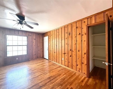 107 Fry Street - Photo Thumbnail 7