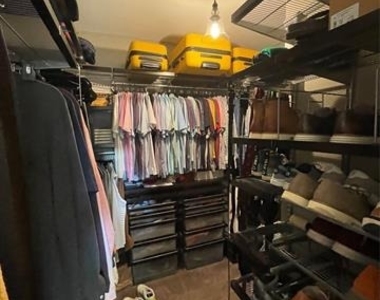 420 E Franklin Street - Photo Thumbnail 13