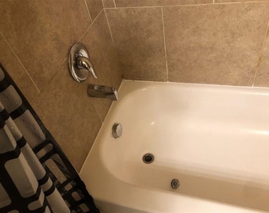 927 Parkplace Road - Photo Thumbnail 5
