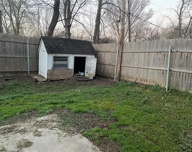 927 Parkplace Road - Photo Thumbnail 11