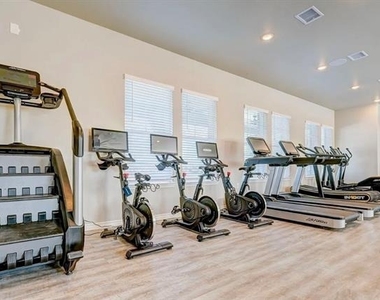 4430 Prairie Crossing - Photo Thumbnail 15