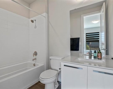 5322 Statesman Lane - Photo Thumbnail 34