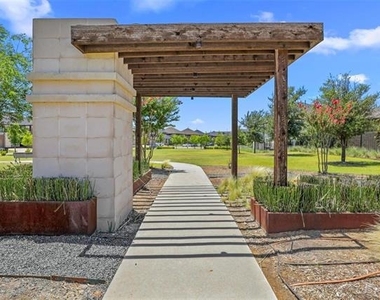 5322 Statesman Lane - Photo Thumbnail 37