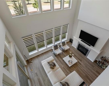 5322 Statesman Lane - Photo Thumbnail 23