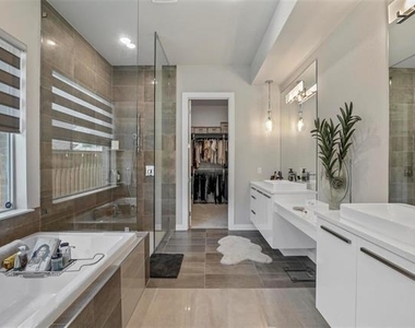 5322 Statesman Lane - Photo Thumbnail 21