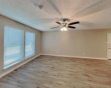 5905 Nanci Drive - Photo Thumbnail 1
