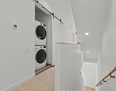 4210 Delano Place - Photo Thumbnail 15