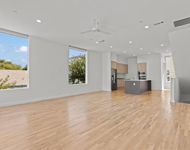4210 Delano Place - Photo Thumbnail 9