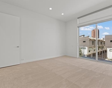 4210 Delano Place - Photo Thumbnail 17