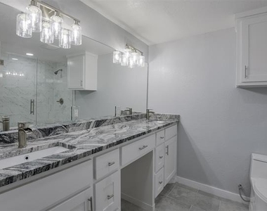 1507 N Preston Street - Photo Thumbnail 16