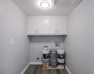 1507 N Preston Street - Photo Thumbnail 19