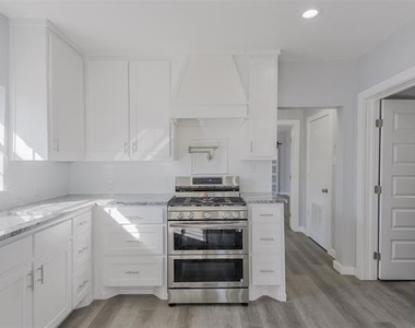 1507 N Preston Street - Photo Thumbnail 7