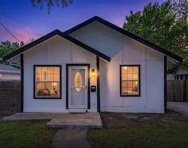 1507 N Preston Street - Photo Thumbnail 1