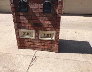 3101 Cape Cod Court - Photo Thumbnail 9