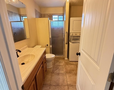 114 S Lesueur -- - Photo Thumbnail 5