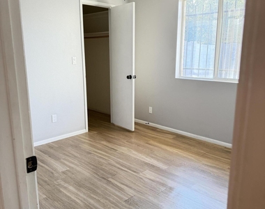 114 S Lesueur -- - Photo Thumbnail 15