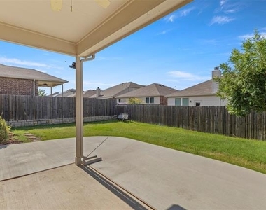 2421 Buelingo Lane - Photo Thumbnail 37