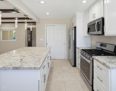 7544 E Princeton Avenue - Photo Thumbnail 10