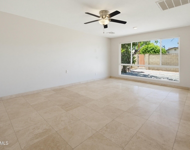 7544 E Princeton Avenue - Photo Thumbnail 14