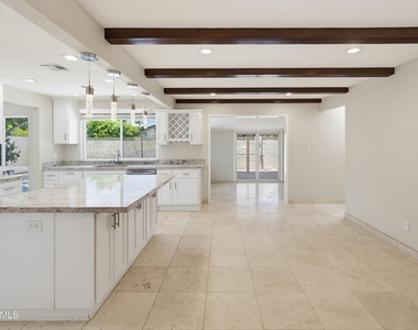 7544 E Princeton Avenue - Photo Thumbnail 9