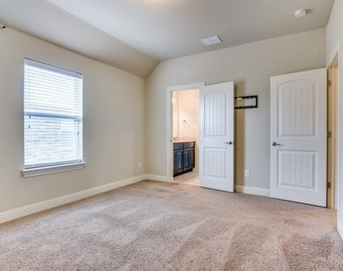 7592 Plowman Lane - Photo Thumbnail 24