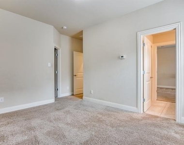7592 Plowman Lane - Photo Thumbnail 22