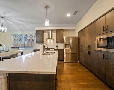 1272 Sumner Street - Photo Thumbnail 11