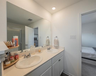 14724 Blanco Bistro Street - Photo Thumbnail 25