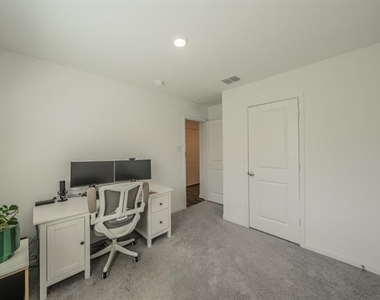 14724 Blanco Bistro Street - Photo Thumbnail 8