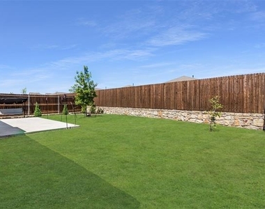 1516 Deerchase Drive - Photo Thumbnail 15