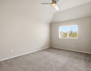 2013 Chessington Lane - Photo Thumbnail 21