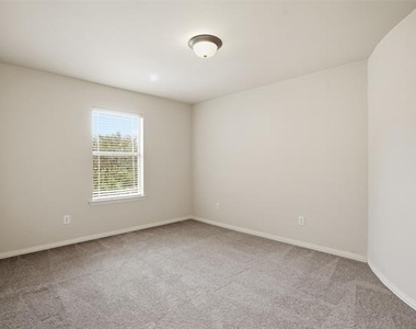 2013 Chessington Lane - Photo Thumbnail 25