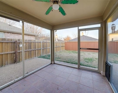 506 Hickory Lane - Photo Thumbnail 25