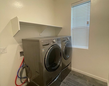 300 N Gila Springs Boulevard - Photo Thumbnail 4