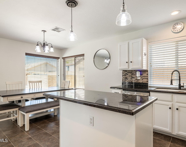 7515 E Laguna Azul Avenue - Photo Thumbnail 16