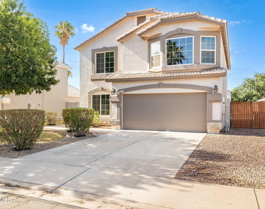7515 E Laguna Azul Avenue - Photo Thumbnail 2