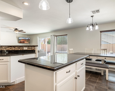 7515 E Laguna Azul Avenue - Photo Thumbnail 15