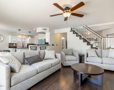 7515 E Laguna Azul Avenue - Photo Thumbnail 8