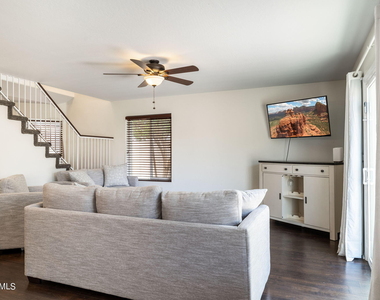 7515 E Laguna Azul Avenue - Photo Thumbnail 7