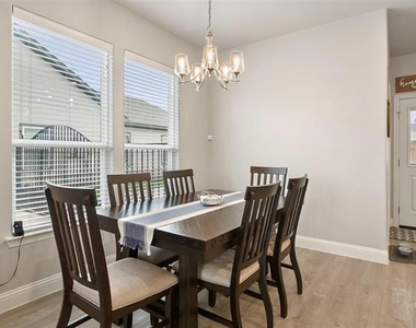 605 Adeline Drive - Photo Thumbnail 10