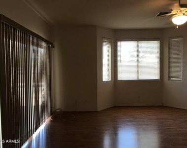 16804 W Northampton Road - Photo Thumbnail 14