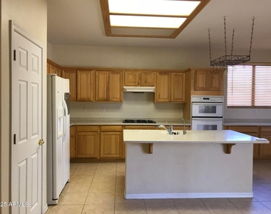 16804 W Northampton Road - Photo Thumbnail 9