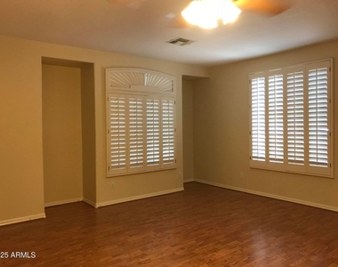 16804 W Northampton Road - Photo Thumbnail 18
