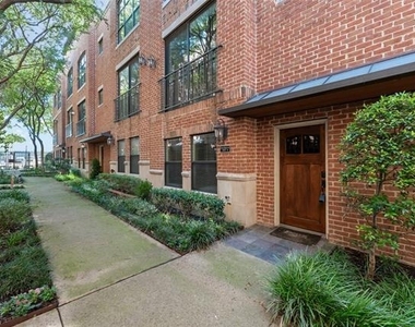 2411 N Hall Street - Photo Thumbnail 1
