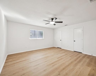 5909 Mark Lane - Photo Thumbnail 20