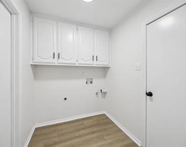 5909 Mark Lane - Photo Thumbnail 18