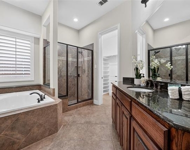 11158 Graceland Lane - Photo Thumbnail 12