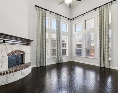 11158 Graceland Lane - Photo Thumbnail 4