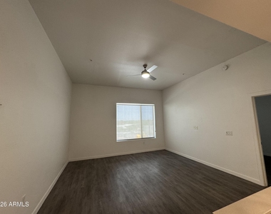 1130 N 2nd Street - Photo Thumbnail 4