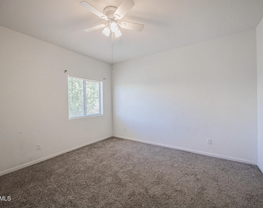 1711 W Pollack Street - Photo Thumbnail 21